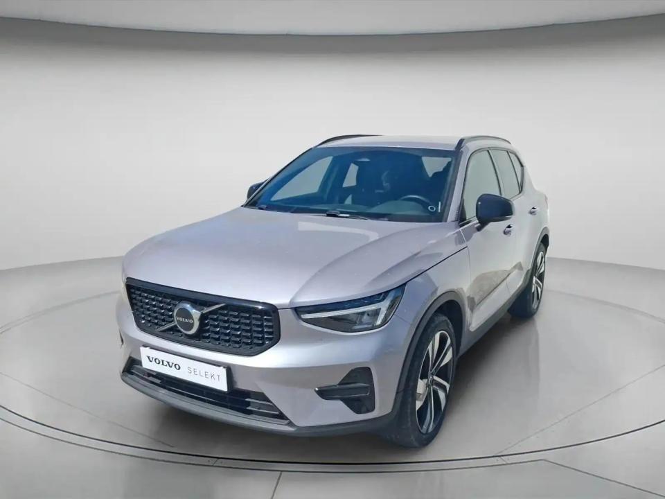 Volvo XC40 B3 163cv Plus Dark Auto