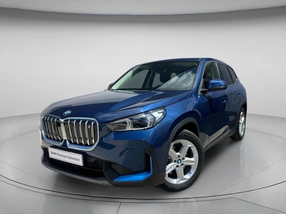 BMW iX1 xDrive30