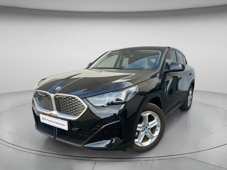 BMW iX2