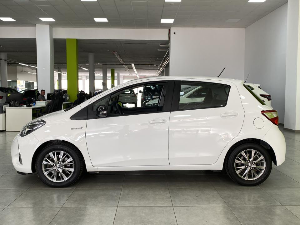 Toyota Yaris 1.5 120H Active Tech