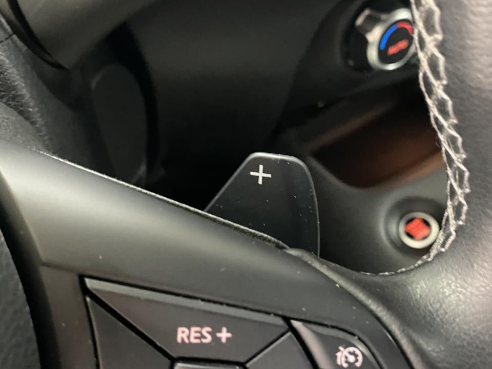 Nissan JUKE N-Connecta 1.0 DIG-T 114CV DCT