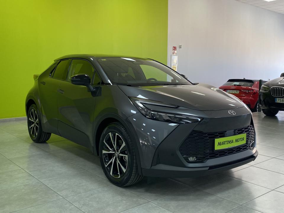 Toyota C-HR 1.8 Advance Hybrid 140
