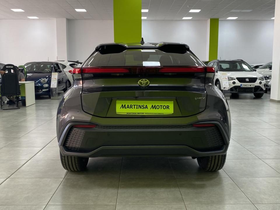 Toyota C-HR 1.8 Advance Hybrid 140