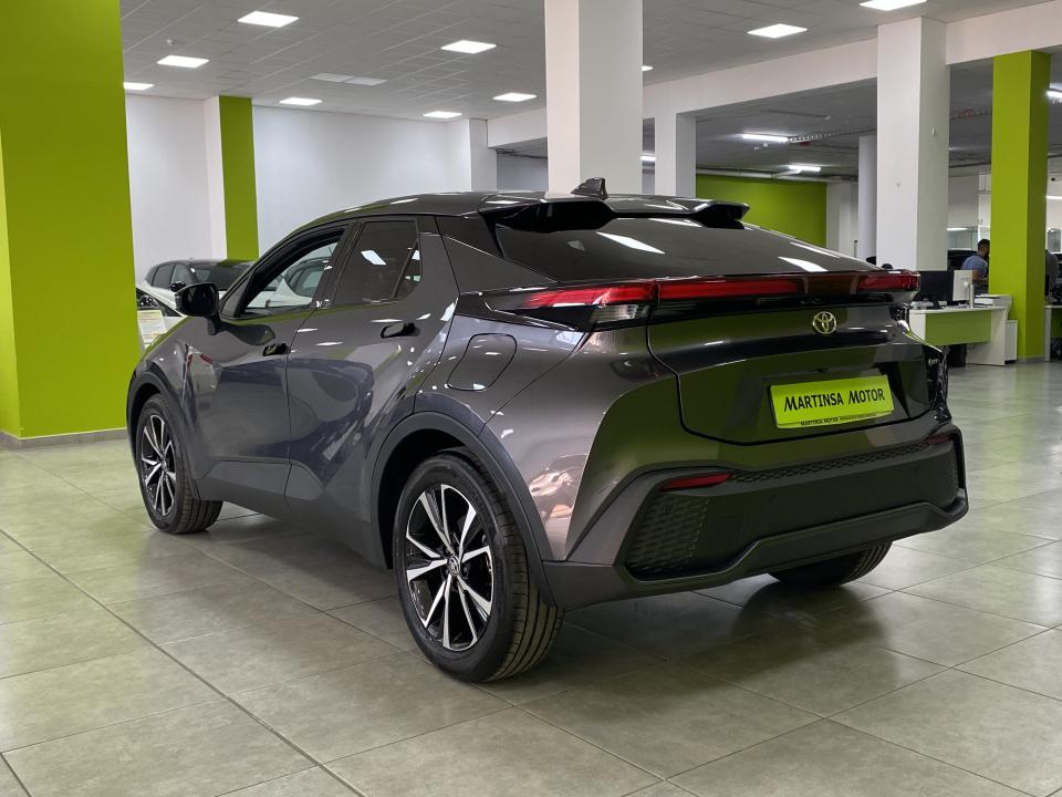 Toyota C-HR 1.8 Advance Hybrid 140