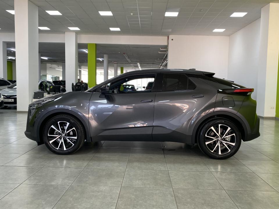 Toyota C-HR 1.8 Advance Hybrid 140