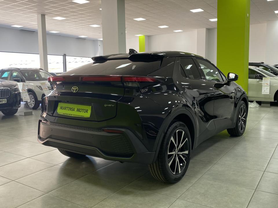 Toyota C-HR Advance 1.8 140H e-CVT
