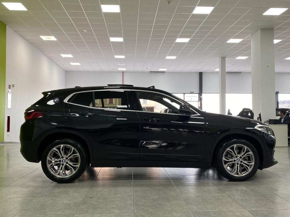BMW X2 sDrive Advantage 18i 1.5 140CV Auto
