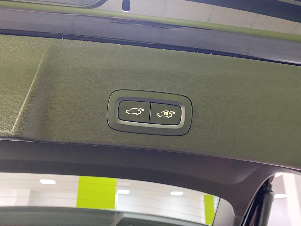 Volvo XC40 Core 2.0 B3 G 163CV Auto MHEV