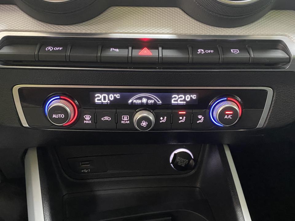 Audi Q2 Design 30 1.6 TDI 116CV
