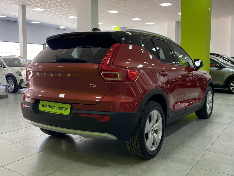 Volvo XC40 Business Plus T3 1.5 163CV Auto