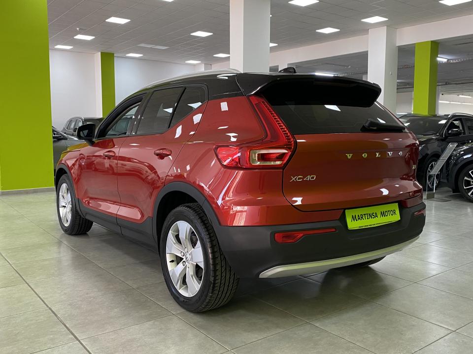 Volvo XC40 Business Plus T3 1.5 163CV Auto