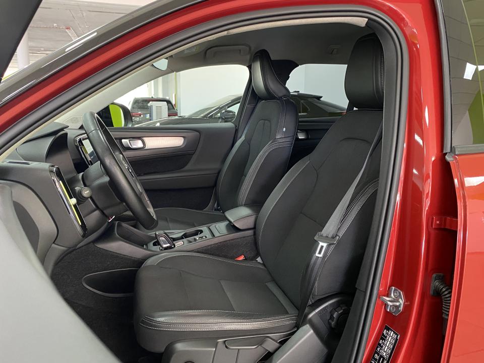 Volvo XC40 Business Plus T3 1.5 163CV Auto