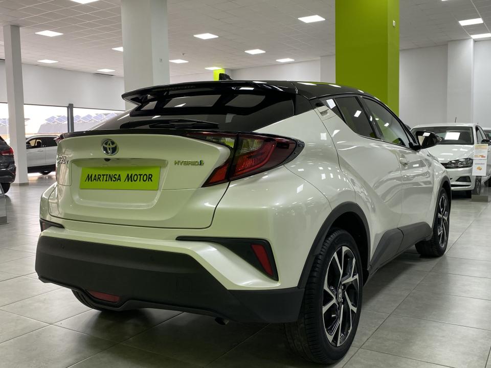 Toyota C-HR Advance 1.8 125H e-CVT