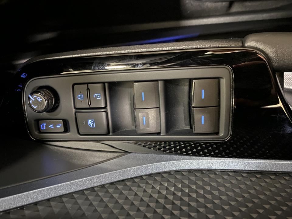 Toyota C-HR Advance 1.8 125H e-CVT