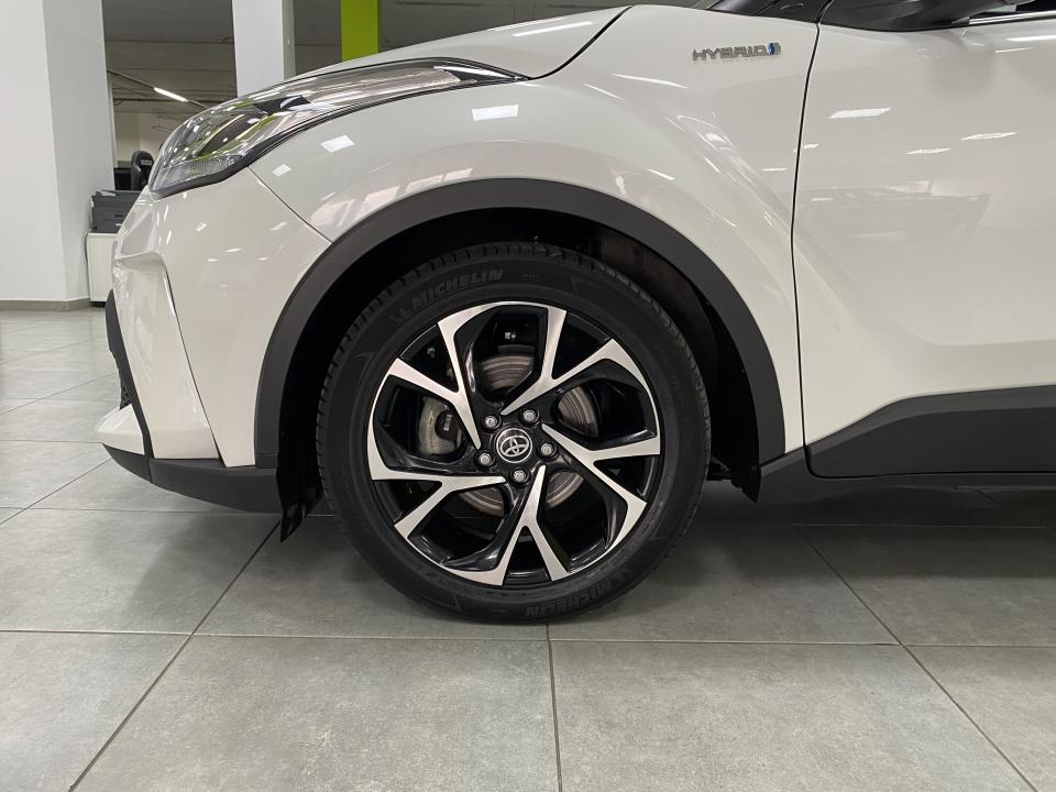 Toyota C-HR Advance 1.8 125H e-CVT