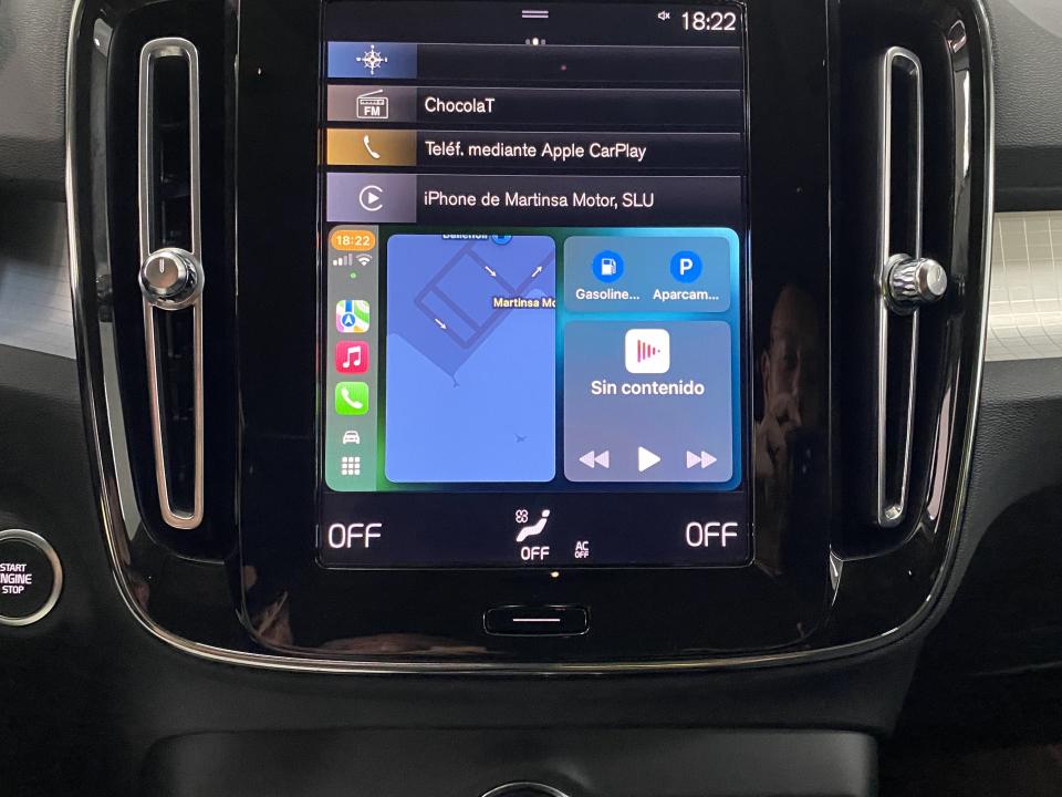 Volvo XC40 Momentum Pro B3 2.0G 163CV Auto MHEV