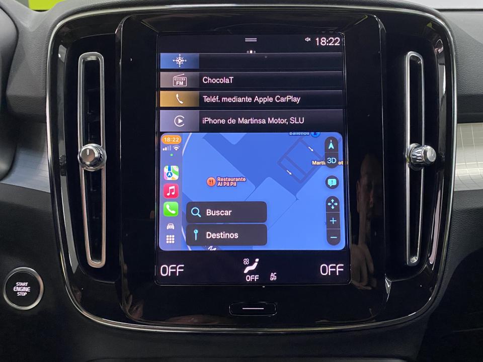 Volvo XC40 Momentum Pro B3 2.0G 163CV Auto MHEV