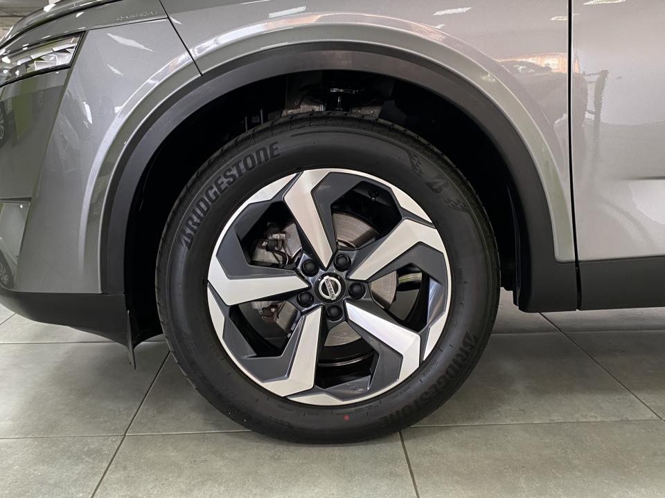 Nissan Qashqai Premiere Ed. 1.3 DIG-T 158CV Xtronic MHEV