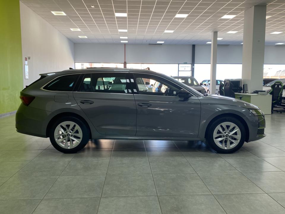 Skoda Octavia Combi Design 1.5 TSI 150CV DSG MHEV