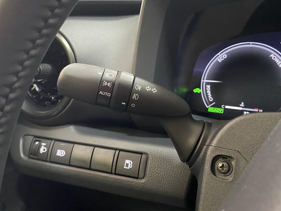 Toyota C-HR Advance 1.8 140H e-CVT HEV