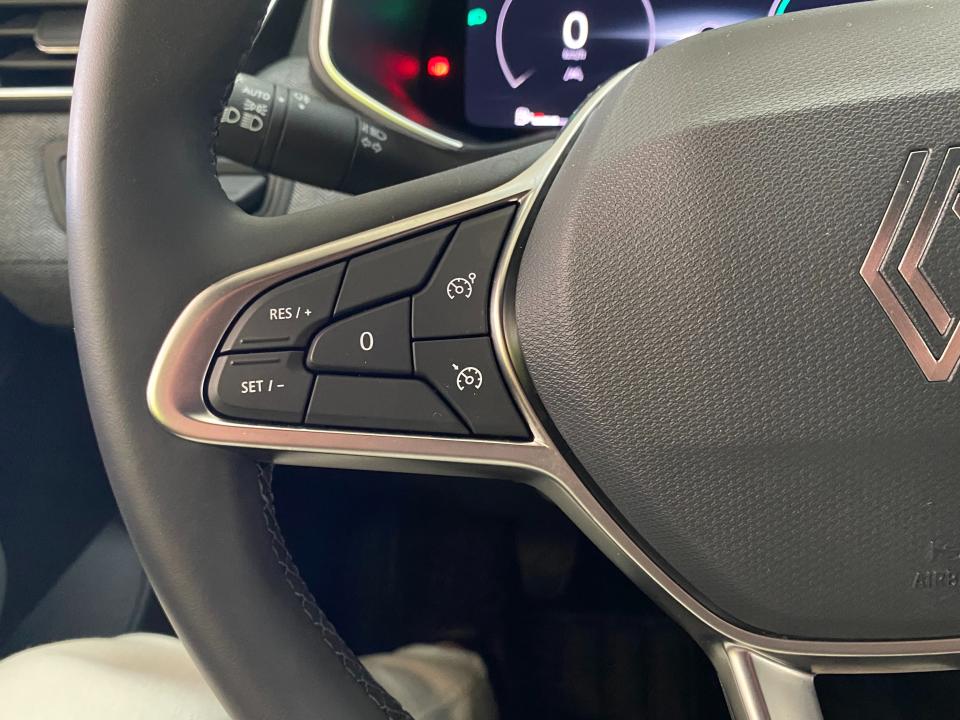 Renault Clio Techno 1.0 TCE 90CV