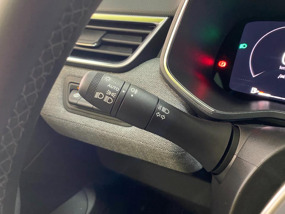 Renault Clio Techno 1.0 TCE 90CV