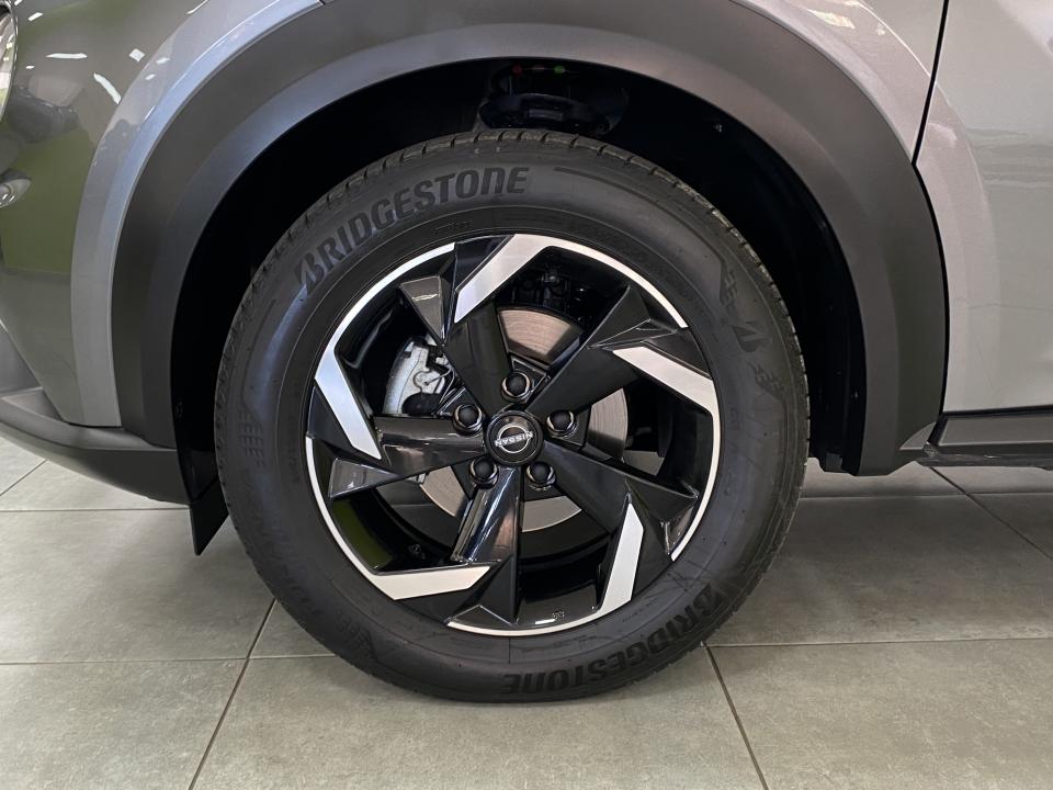 Nissan JUKE Acenta 1.0 DIG-T 114CV DCT