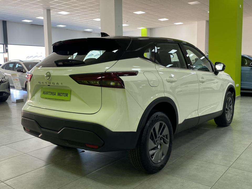 Nissan Qashqai Acenta 1.3 DIG-T 158CV Xtronic MHEV