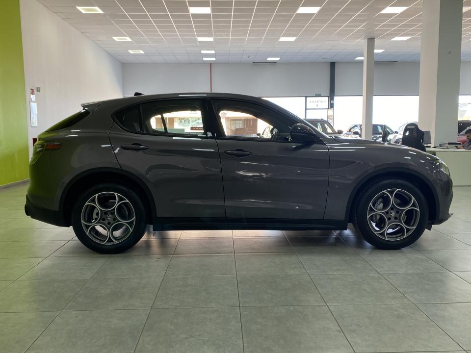 Alfa Romeo Stelvio Sprint 2.2D 160CV EAT8