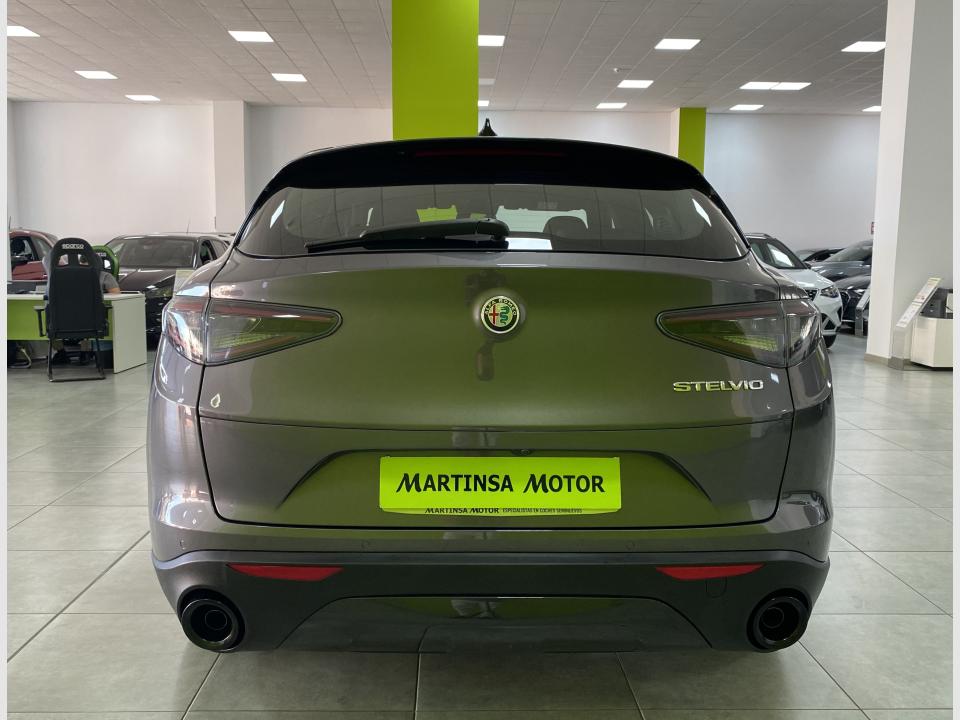 Alfa Romeo Stelvio Sprint 2.2D 160CV EAT8