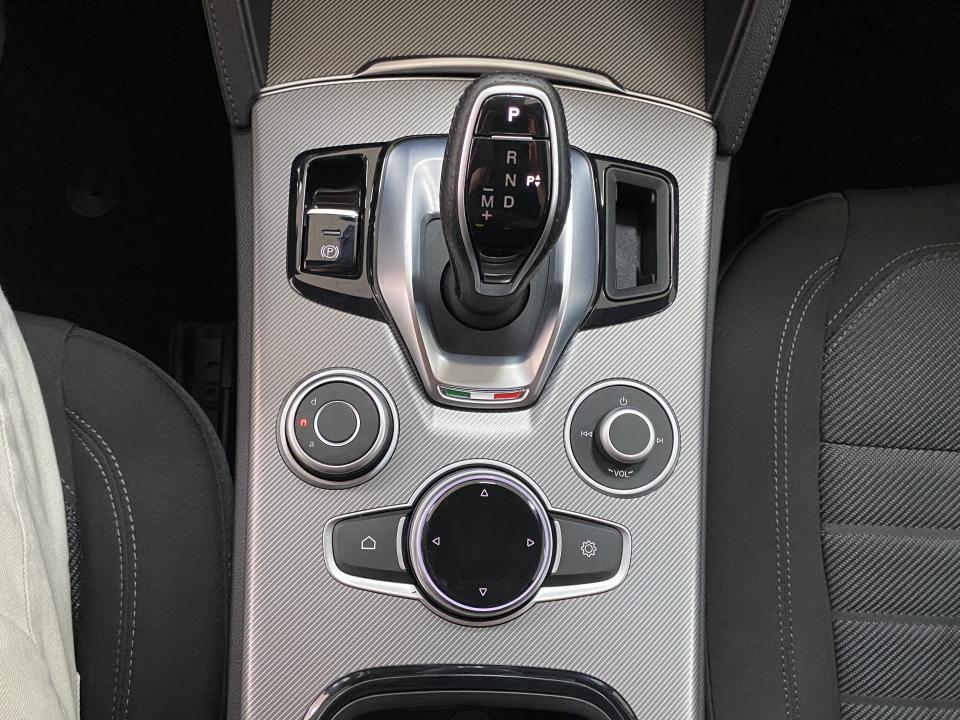 Alfa Romeo Stelvio Sprint 2.2D 160CV EAT8
