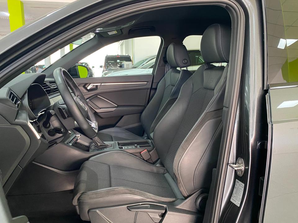 Audi Q3 Black line 35 2.0 TDI 150CV S-Tronic