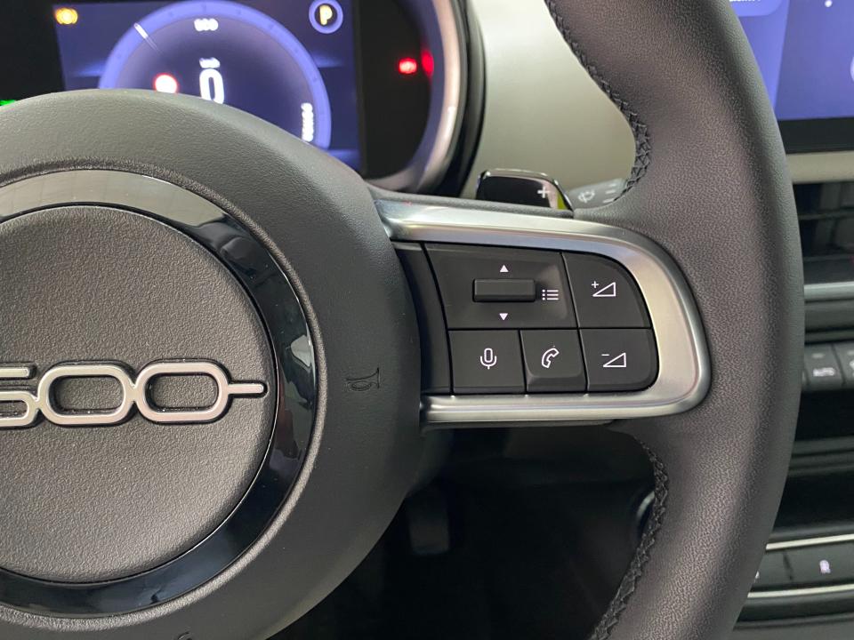 Fiat 600 La Prima 1.2 100CV DDCT 48V MHEV