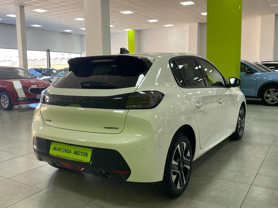 Peugeot 208 Allure Hybrid 1.2 eDCS6 100CV MHEV