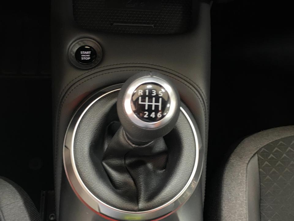 Nissan JUKE N-Connecta 1.0 DIG-T 114CV