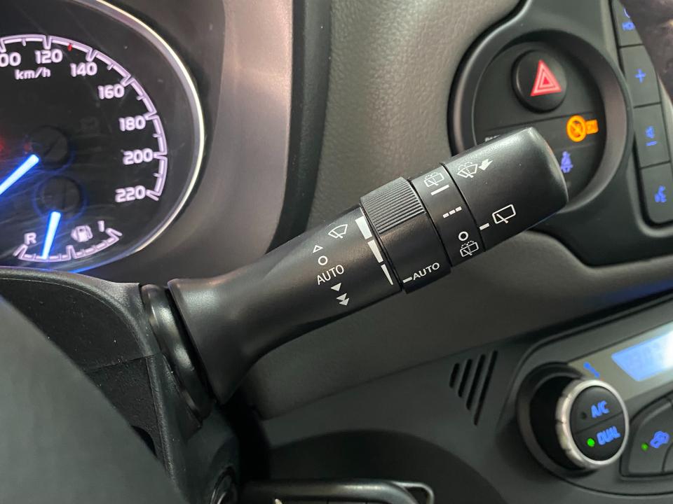 Toyota Yaris Feel! 1.5 110CV