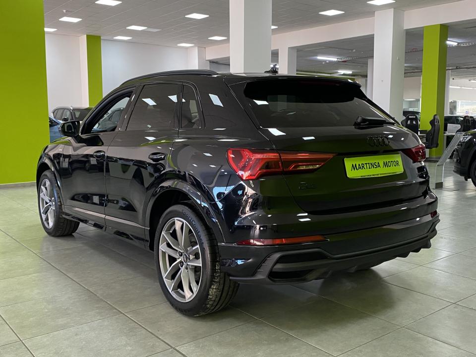 Audi Q3 Black line 35 2.0 TFSI 150CV S-Tronic