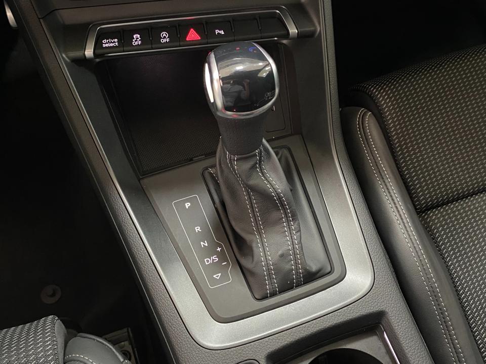Audi Q3 Black line 35 2.0 TFSI 150CV S-Tronic