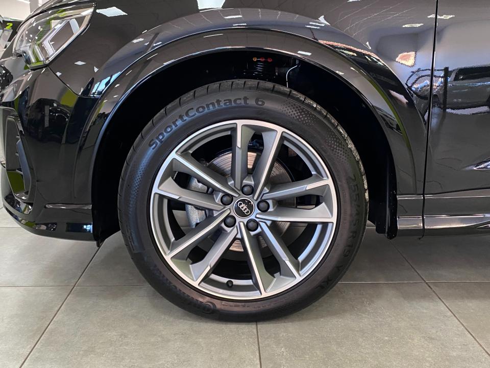 Audi Q3 Black line 35 2.0 TFSI 150CV S-Tronic