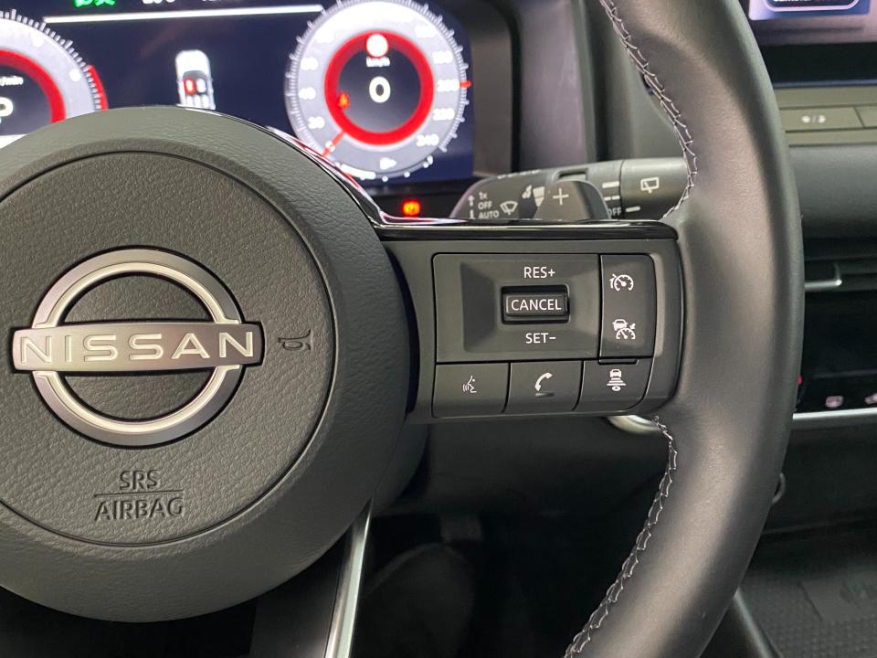 Nissan Qashqai N-connecta 1.3 DIG-T 158CV Xtronic MHEV