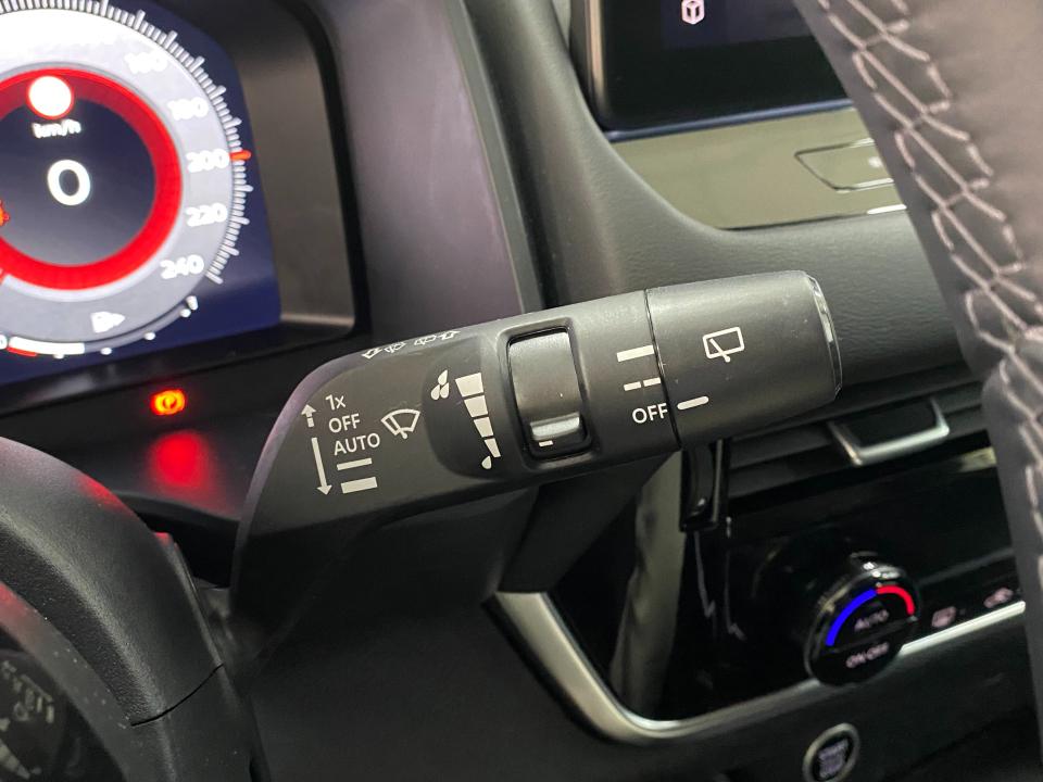 Nissan Qashqai N-connecta 1.3 DIG-T 158CV Xtronic MHEV