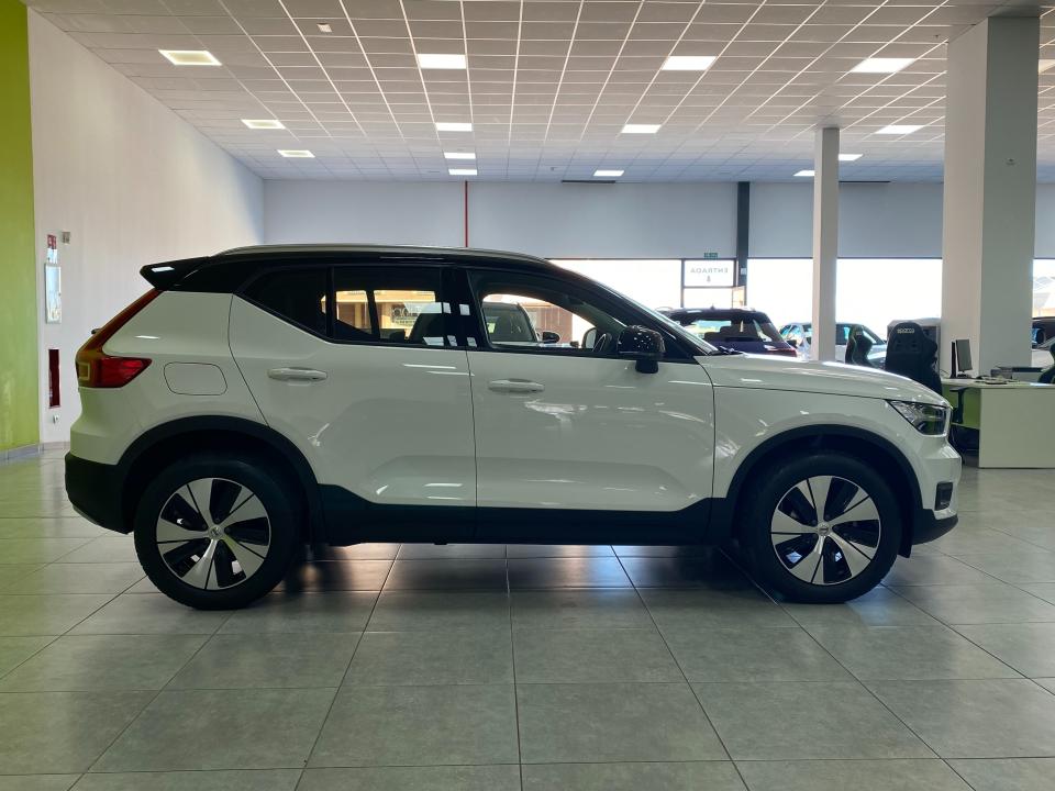 Volvo XC40 Momentum Pro T2 1.5 129CV Auto