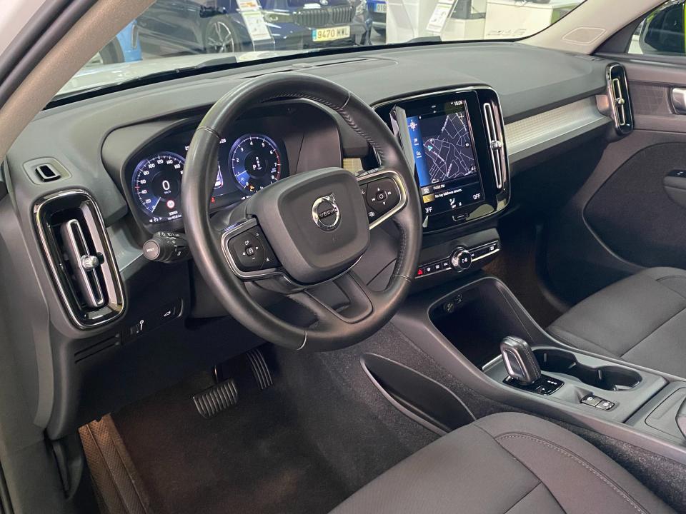 Volvo XC40 Momentum Pro T2 1.5 129CV Auto