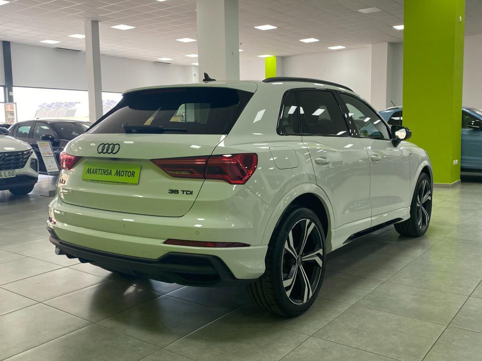 Audi Q3 Black line 35 2.0 TDI 150CV S-Tronic