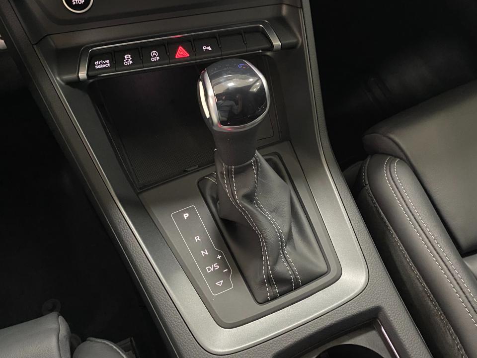 Audi Q3 Black line 35 2.0 TDI 150CV S-Tronic