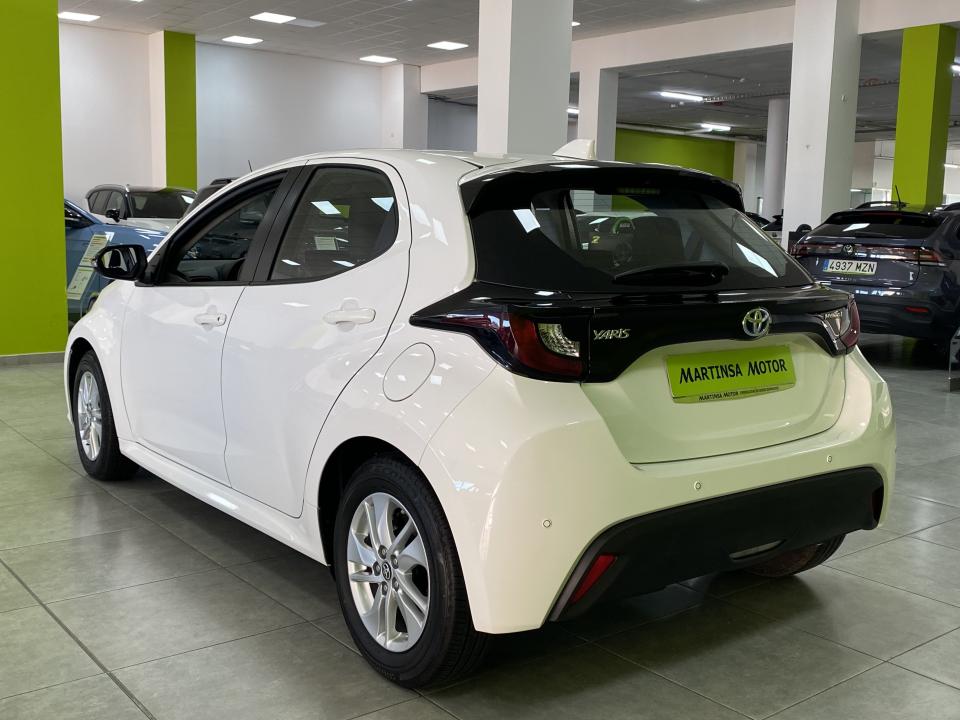 Toyota Yaris Business Plus 1.5 120H HEV