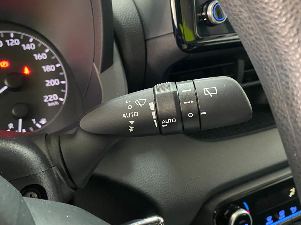 Toyota Yaris Business Plus 1.5 120H HEV