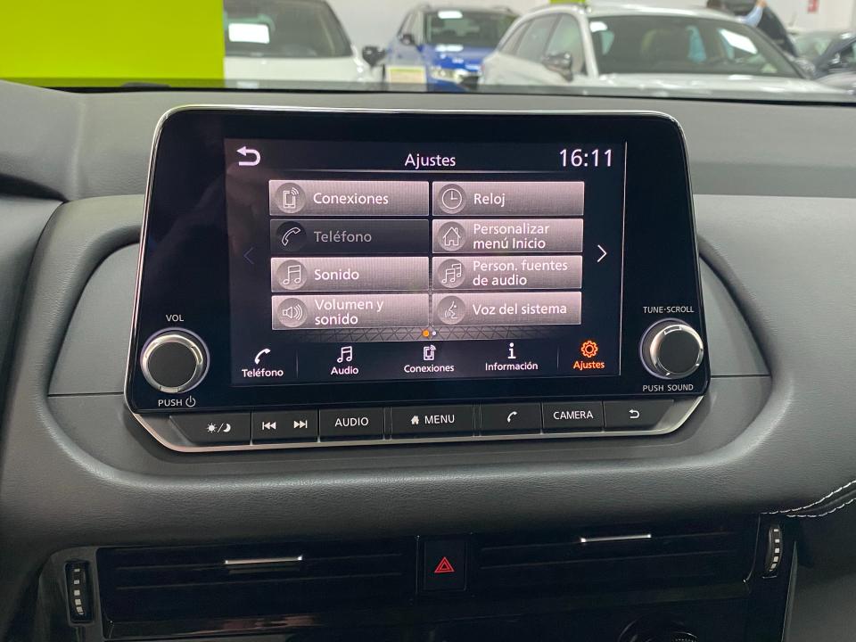 Nissan Qashqai Acenta 1.3 DIG-T 140CV MHEV