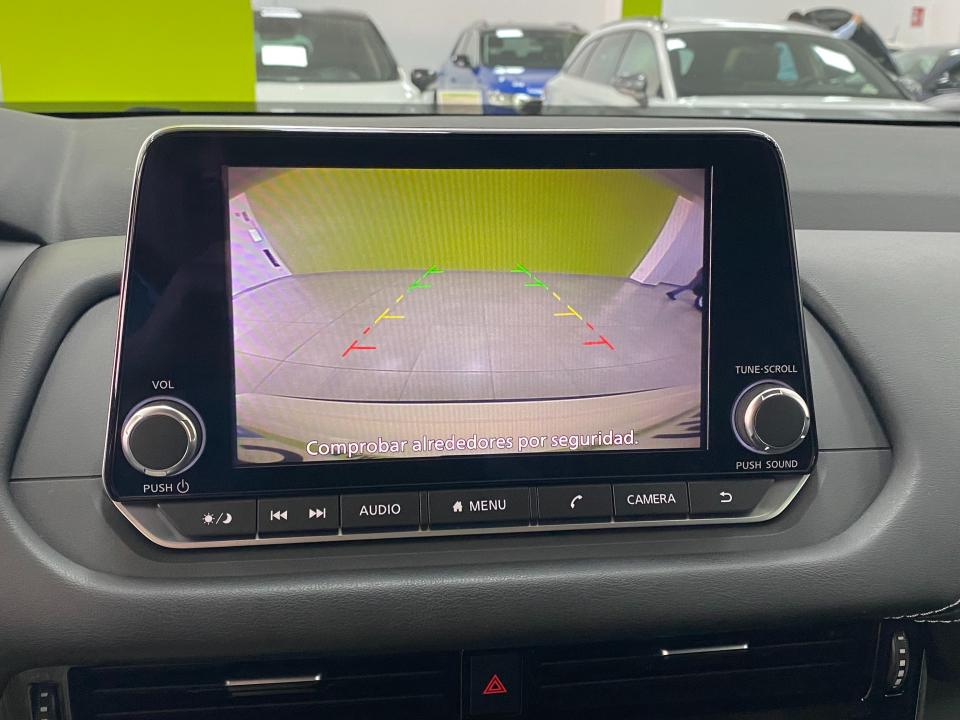 Nissan Qashqai Acenta 1.3 DIG-T 140CV MHEV