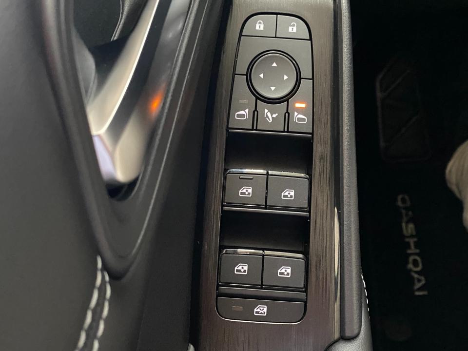 Nissan Qashqai Acenta 1.3 DIG-T 140CV MHEV